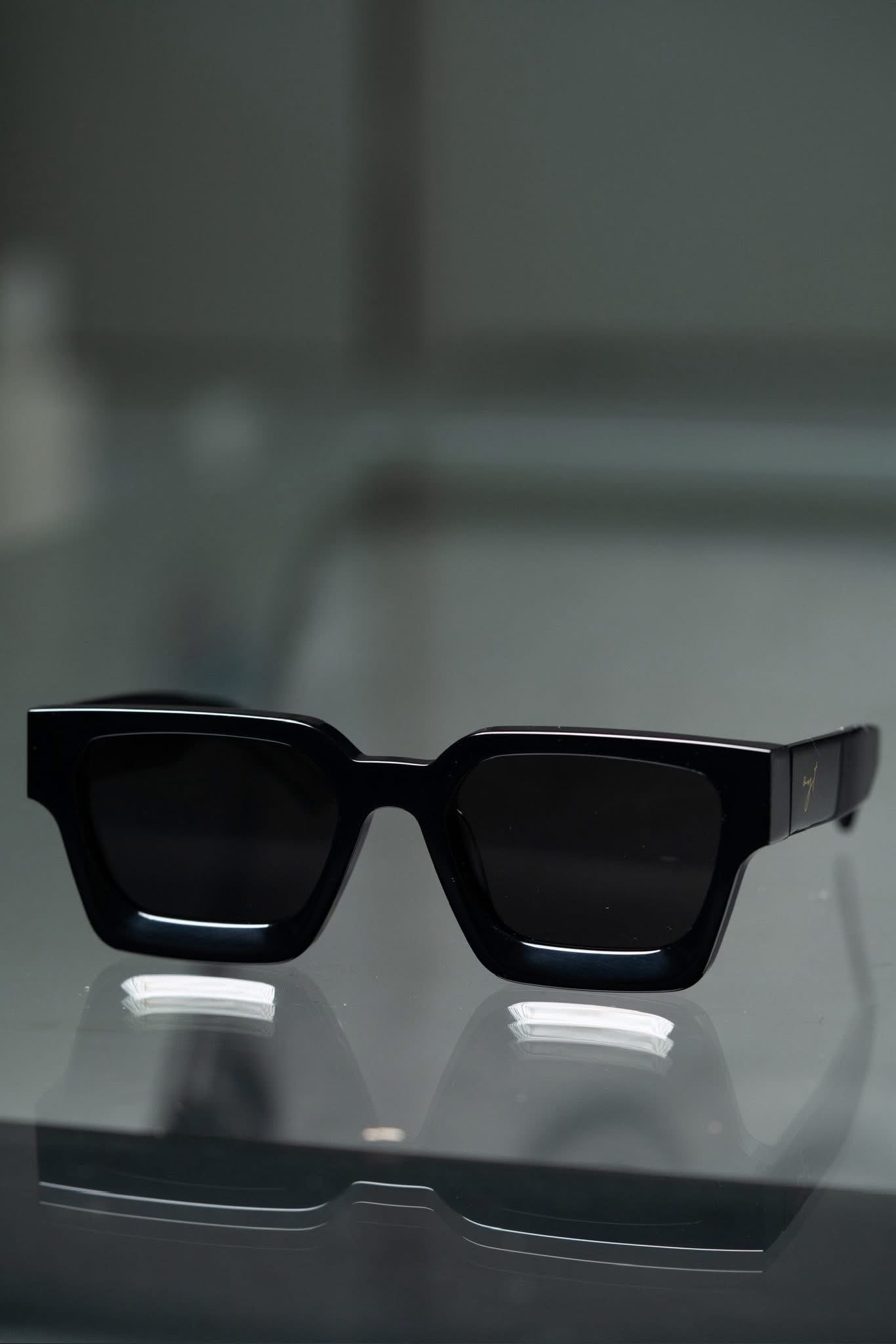 Black OG Frames